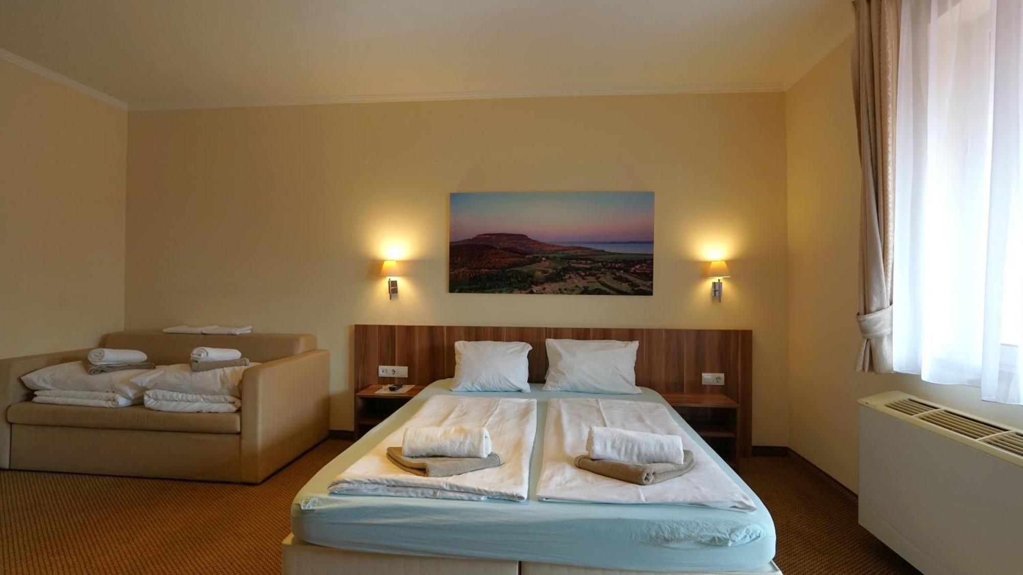 Balaton Colors Beach Hotel Siófok Habitación foto